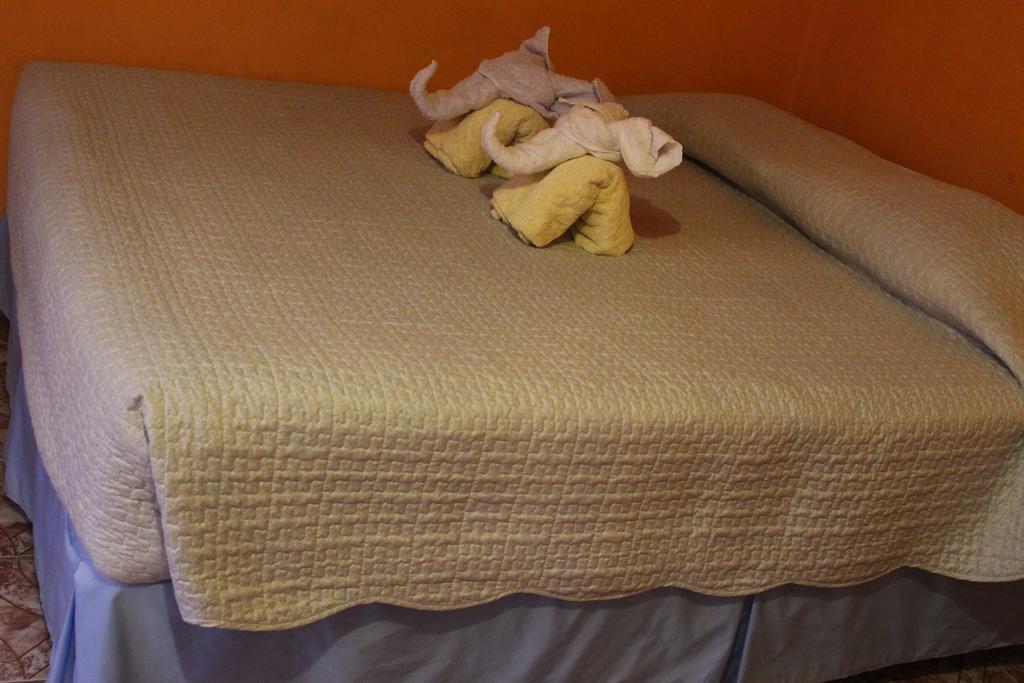 Hostal Tuyasto San Pedro de Atacama Bagian luar foto